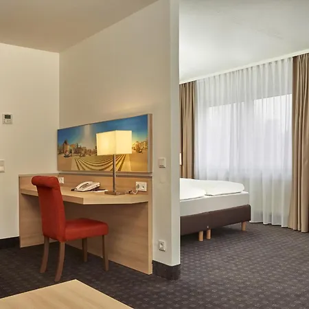 إتش+ دارمستات فندق دارمشتاد