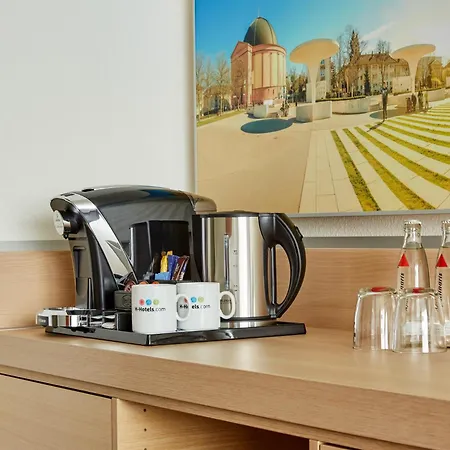 فندق إتش+ دارمستات