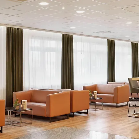 فندق إتش+ دارمستات 4*