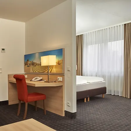 Szálloda H+ Darmstadt