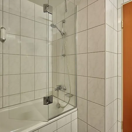 إتش+ دارمستات 4* دارمشتاد