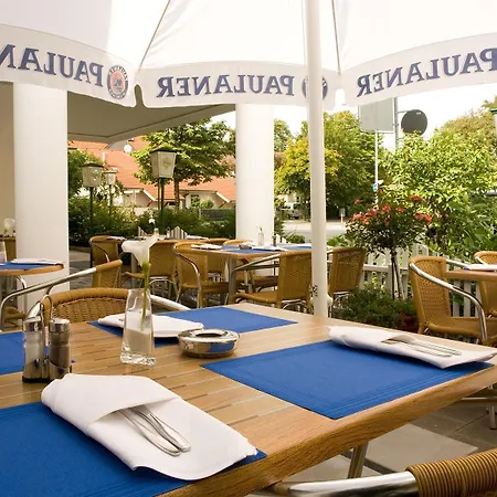 إتش+ دارمستات فندق